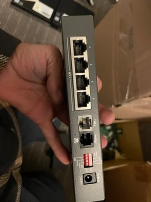 PLANET VC-204 -4-Port Ethernet over VDSL2 Bridge - Image 1 of 3