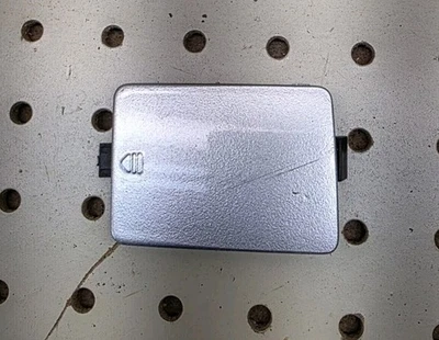 2006 - 2010 Mercedes-Benz R320 R350 R500 W251 Front Bumper Tow Hook Cover OEM - Image 1 of 4