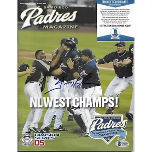 Trevor Hoffman Autograph San Diego Padres Magazine Beckett Authentic Coa HOF SD - Picture 1 of 5