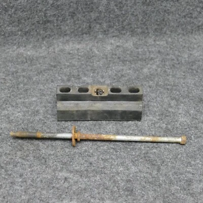 Ford E150 E250 E350 2008-2014 furgoneta batería sujeción cuña y perno OEM 73082 Foto 1 de 4