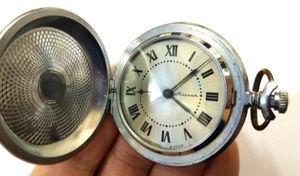 SOWJETISCHE RUSSISCHE UDSSR VINTAGE TASCHENUHR MOLNIJA FUNKTIONIERT MECHANISCH RARITÄT - Bild 1 von 15