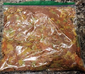 Tropical Fish Flake Food - Mix Of Small And Medium Flakes - Picture 1 of 2