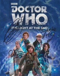 Tom Baker Peter Davison Sylvester McCoy Paul McGann Colin Baker signiertes Foto - Bild 1 von 4