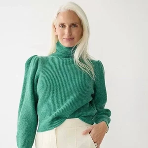 Suéter J Crew Recortado Manga Abullonada Cuello Alto Lana Merino Mezcla Alpaca Verde M - Imagen 1 de 8