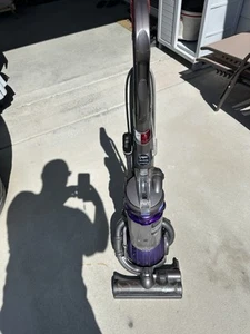 Dyson DC25 Bodenstaubsauger Animal Ball - Bild 1 von 9