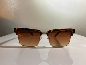 Sonnenbrille Unisex, Schildpatt & goldfarbenes Drahtgestell mit braunen Gläsern mit Farbverlauf. - Bild 1 von 4