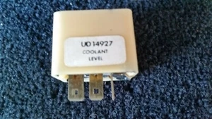 76 to 88 Rolls Royce Silver Spur SHADOW LOW COOLANT LEVEL relay UD14927 - Bild 1 von 2