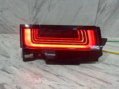 2020-2023 LAND ROVER RANGE ROVER EVOQUE TAILLIGHT OEM LEFT DRIVER K8D2 13A421 BC - Image 1 of 4