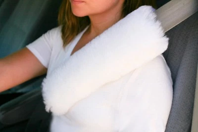 12 inch Long WHITE Merino Sheepskin Seat Belt Shoulder Strap Cover Pad JMS USA - Imagem 1 de 4