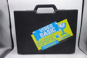 COMMODORE 64 C64 CBM64 Corso VIDEO BASIC x20 JACKSON Edizioni con valigetta - Imagen 1 de 4