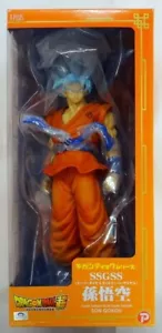 X-plus Gigantic Series SSGSS Son Goku dal Giappone - Foto 1 di 2