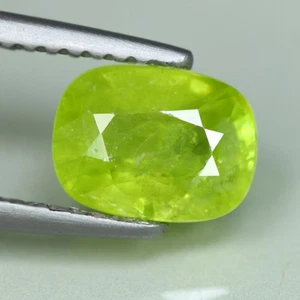 1,63 Cts_Gran Brillante_Esfena Verde Titanita 100 % Natural Sin Calentar - Imagen 1 de 3