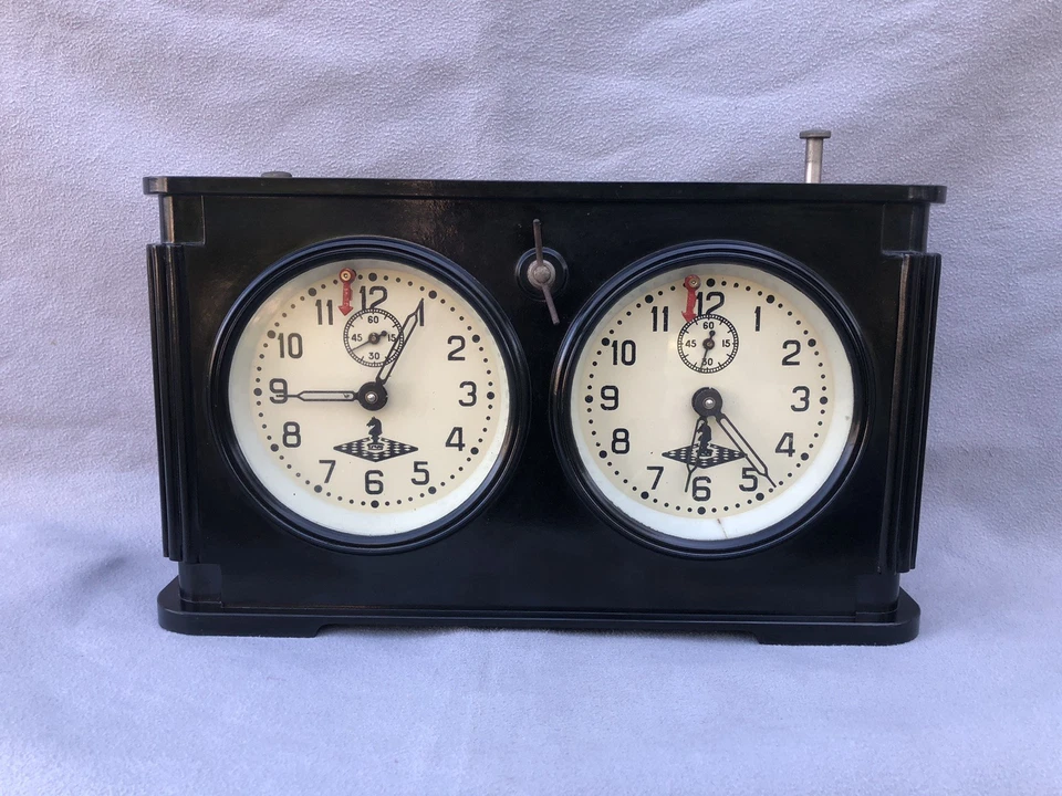 USSR Vintage Chess Clock "Yantar" from Black Bekalite 50's - Image 1 of 4