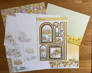 Hunkydory Gardeners Paradise - Love Blossoms Card Making Kit - Picture 1 of 6