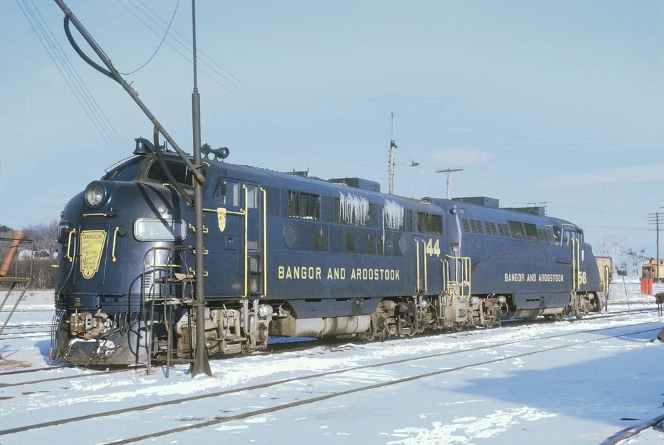Bangor and Aroostook Railroad F3 44 & BL2 56 Northern Maine Jct. ME 5 x 7 Photo - Image 1 of 1