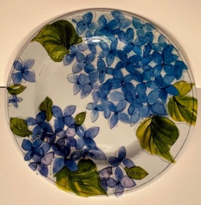 Меламиновая пластина Sur la Table Blue Hydrangea 9 дюймов - Изображение 1 из 4