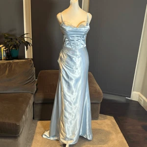 Damen hellblau volle Länge Abschlussball Party Kleid kreuzweise Riemen Bein Schlitz Größe 4 - Bild 1 von 11