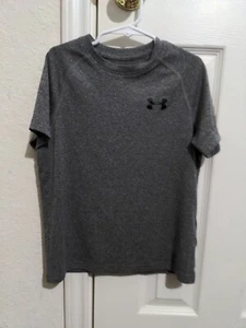Camisa Under Armour Heat Gear Niños gris manga corta talla Sm - Imagen 1 de 4