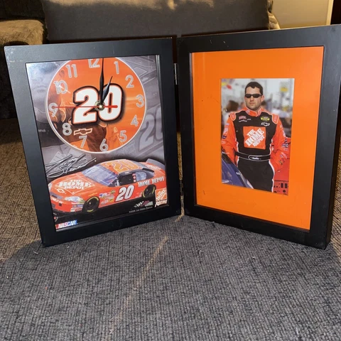 NASCAR #20 Tony Stewart Picture Frame & Clock Gift Set 9.5" x 15" Cover