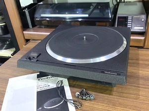 Technics SP-20 Quartz Phase Lock Control DD Turntable Maintenance completed JP - Picture 1 of 12