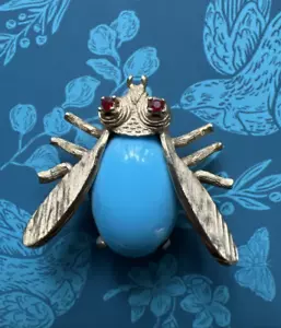 VINTAGE 1960's SIGNED LES BERNARD BUG FLY BEETLE PIN BROOCH / RUBY EYES - Picture 1 of 8