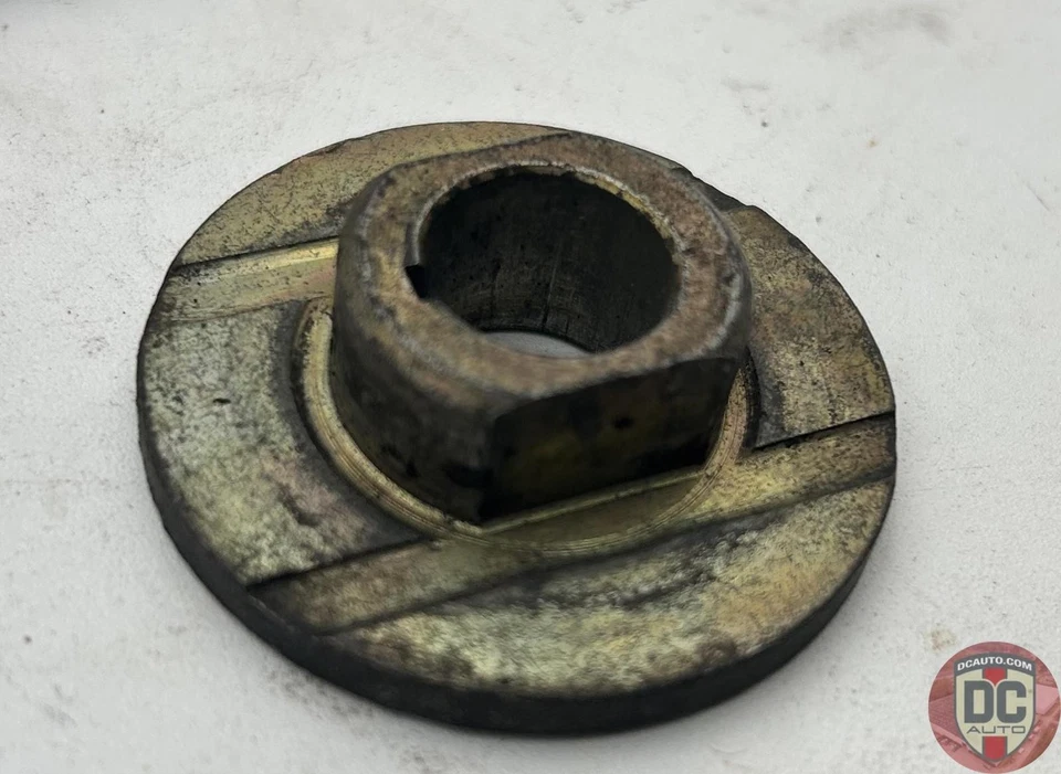 Porsche 912 61610620100 1965-1969 buje generador Foto 1 de 1