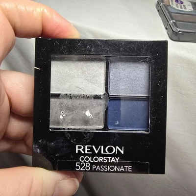 Revlon Color Stay 528 Passionate Eyeshadow Quad NIPS Sticker Residue HTF Rare - Image 1 of 2