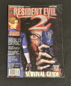 Resident Evil 2 Survival Guide (1998, libro - GameFan/Capcom) con poster - Foto 1 di 4