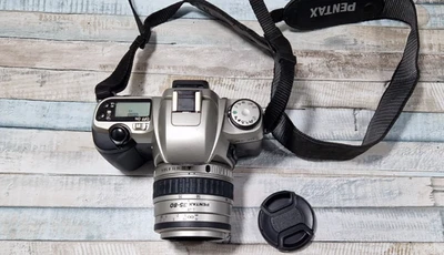 Pentax MZ-30 Compact 35mm Film Camera Auto/Manual Focus with 35-80mm Zoom Lens - Image 1 of 4