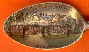 GRANDE CUCCHIAIO SOUVENIR 5-7/8” RARO LE BON AIR HOTEL AUGUSTA GEORGIA ARGENTO STERLING - Foto 1 di 6