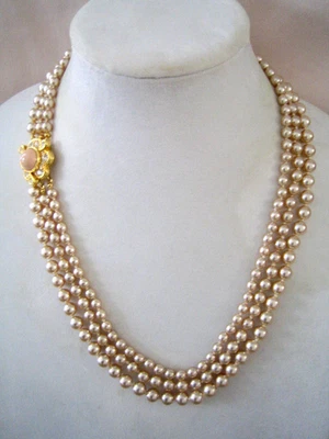VTG Joan Rivers Triple Strand Champagne Faux Pearl NECKLACE ~ Flower Clasp ~RARE - Image 1 of 4