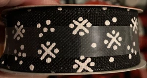 (2) Black & White Plaid Wired Edge Ribbons 1 Inch x 12 Feet - Picture 1 of 2