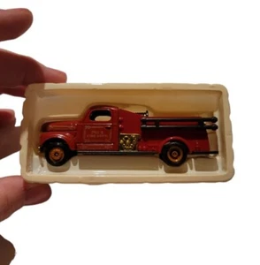 Die-cast Vehicle - 1948 Dodge Task Master Fire Truck - Picture 1 of 8