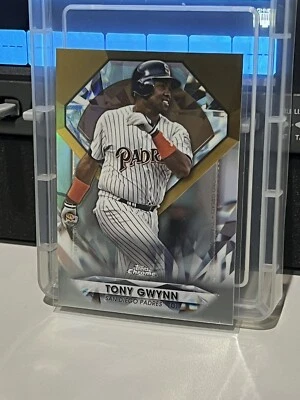 Tony Gwynn 2022 TOPPS CHROME UPDATE DIAMOND GREATS DIE-CUT #DGC-44 PADRES - Image 1 of 2