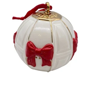 Elizabeth Arden Red Door Red bow ceramic Christmas ornament scented - Picture 1 of 6