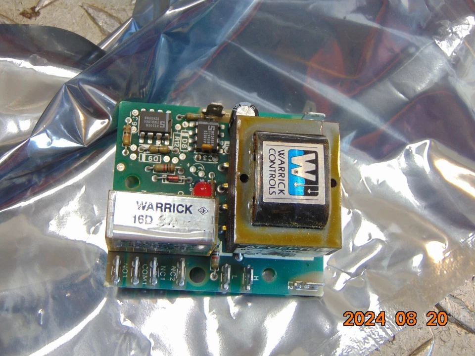 WARRICK CONTROLS 16DA1D0R CONTROL BOARD - Image 1 of 1