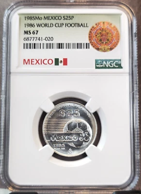 1985 MEXICO SILVER 25 PESOS S25P 1986 WORLD CUP FOOTBALL NGC MS 67 SCARCE GEM - Image 1 of 3