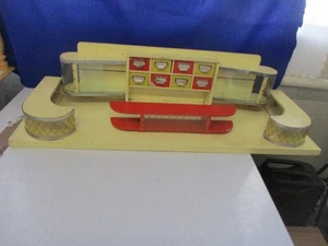 G6106) alt  KAUFMANNSLADEN  ca. 93x30x21 cm - Bild 1 von 6