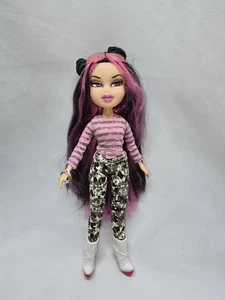 Bratz Boutique LOVE Jade Doll Only NO ACCESSORIES - Bild 1 von 10