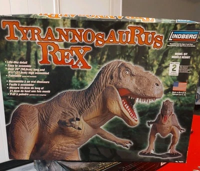 Lindberg Tyrannosaurus Rex Static Model Kit 20" long ,8 1/2" high Dinosaur  - Image 1 of 4