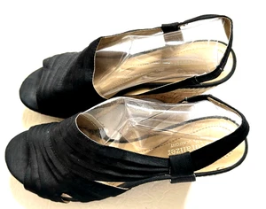 Naturalizer Damen-Sandalen schwarz plissiert Stoff zehenfrei Keilabsatz-Stil Größe 8,5 M - Bild 1 von 9
