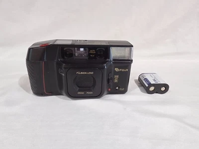 Fuji DL-400 Tele Fujinon 35mm 70mm Point & Shoot Film Camera /w Battery  Tested - Image 1 of 4