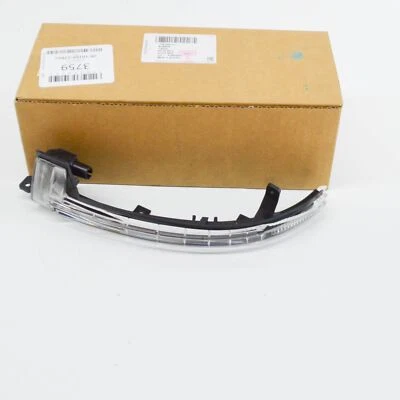 VW Touareg 7P Front Left Mirror Turn Signal Indicator 7P6949101 NEW GENUINE - Immagine 1 di 4