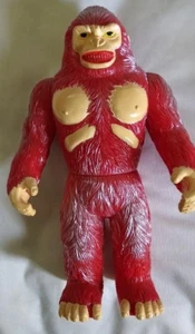 Medicom Awesome Toy Bigfoot sofubi vinyl figure red - Picture 1 of 2
