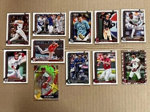 set of 11 - 2025 Topps Series 1 Baseball Cards Miscellaneous (ref: set #2) - Picture 1 of 12
