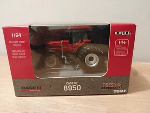 1:64 Case IH 8950 Magnum with Rear Duals, ERTL Prestige Collection, 44274 - Picture 1 of 8