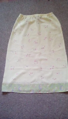 Jonathan Martin Niñas Falda Verde Con Cerezas Talla 12 Foto 1 de 3