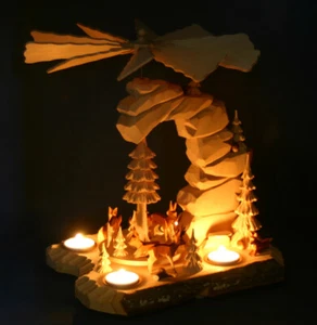 Große Teelicht Pyramide hand- geschnitzt Waldmotiv 8 Tiere Erzgebirge Fachhandel - Bild 1 von 4