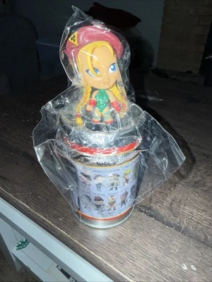 Figura Vinilo Street Fighter Lil Knockouts Cammy Cryptozoic Foto 1 de 3