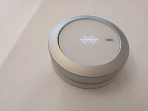 NUIMO by Senic Bluetooth Multi-Control Knob for SONOS and Philips HUE - Afbeelding 1 van 2